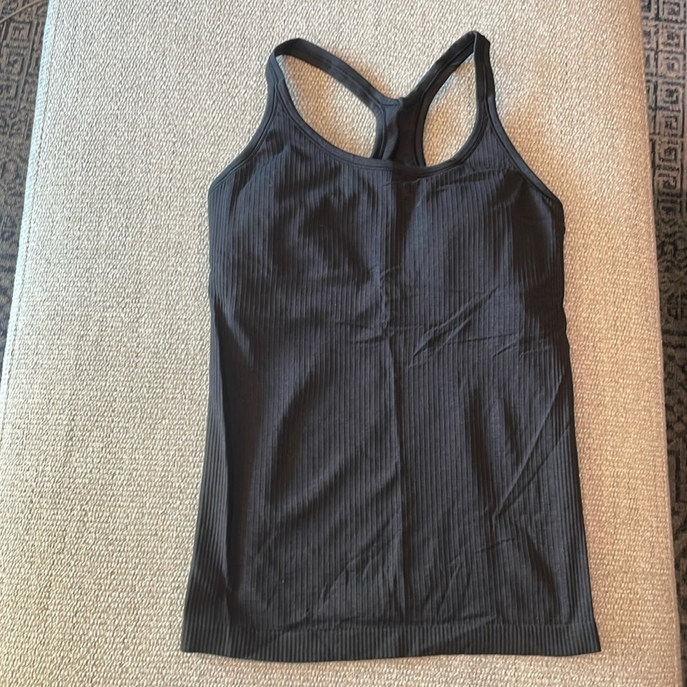 Ebb to Street Tank Top
Light Support, B/C Cup
